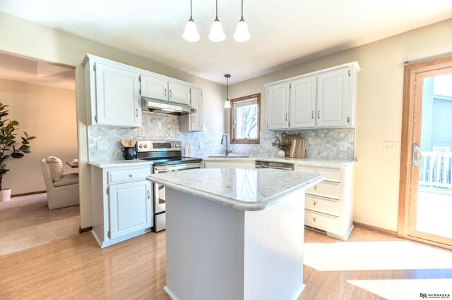 3117 N 125th Street, Omaha, NE 68164