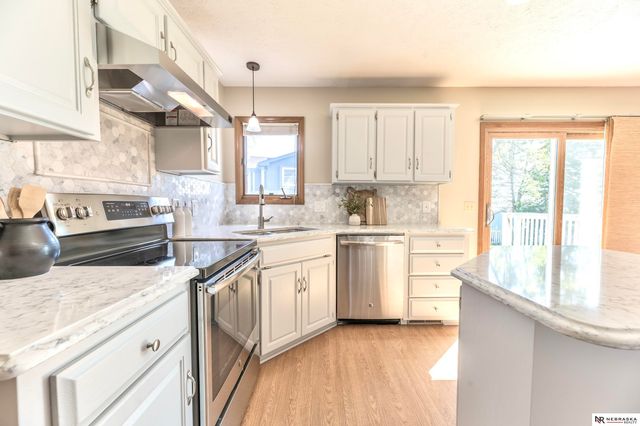 3117 N 125th Street, Omaha, NE 68164