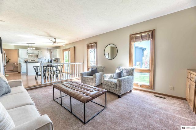3117 N 125th Street, Omaha, NE 68164