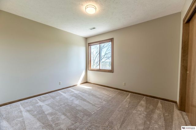 3117 N 125th Street, Omaha, NE 68164