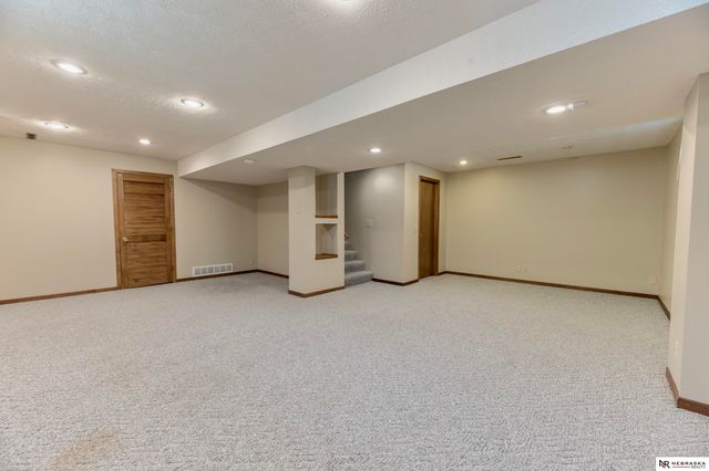 3117 N 125th Street, Omaha, NE 68164