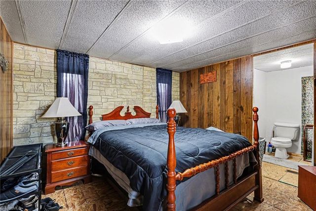 1817 Amostown Road, Sandy Ridge, NC 27046