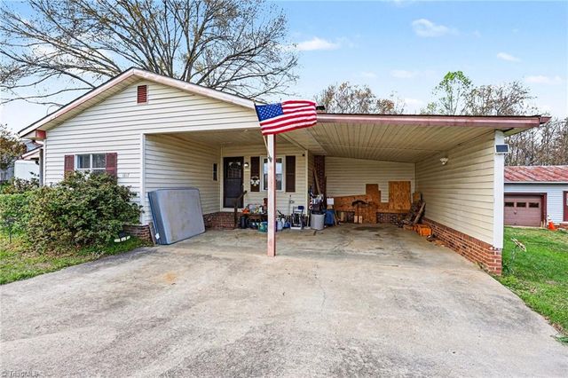1817 Amostown Road, Sandy Ridge, NC 27046
