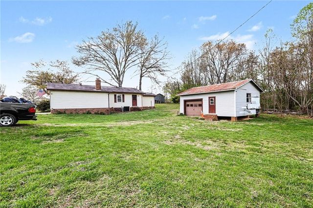 1817 Amostown Road, Sandy Ridge, NC 27046