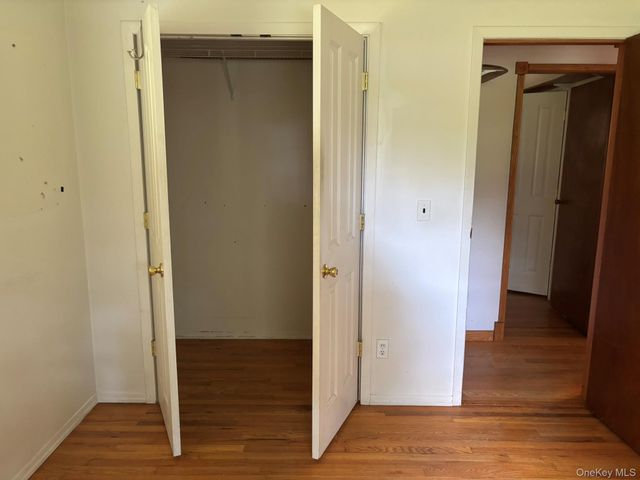219 Shafter Street, Islandia, NY 11749