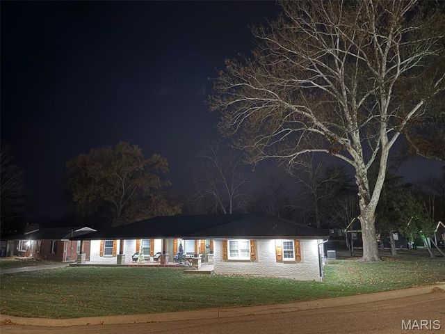 127 Phelan Street, Pacific, MO 63069