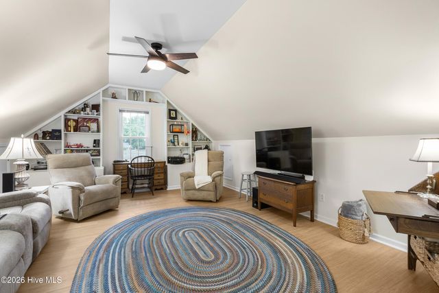 6201 Ambleside Drive, Wilmington, NC 28409