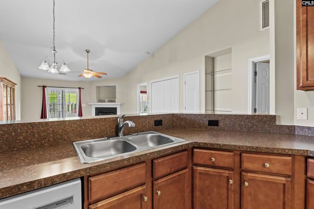 121 Tennis View Court, Lexington, SC 29073