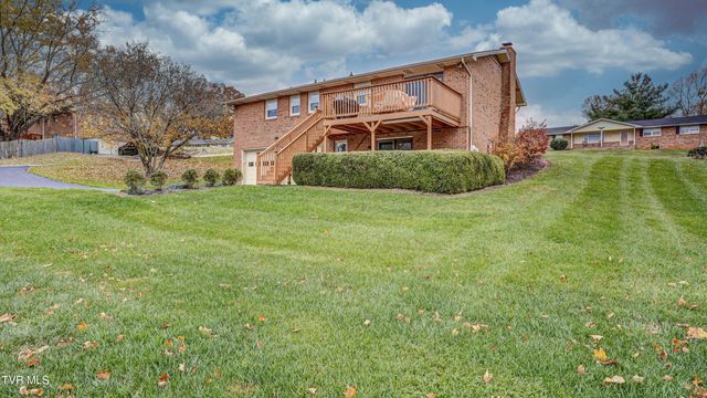 415 Heritage Drive, Bristol, VA 24201