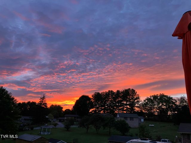 415 Heritage Drive, Bristol, VA 24201