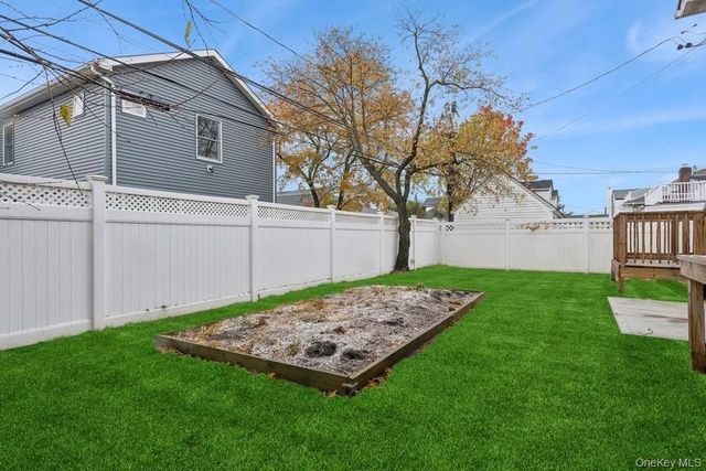 541 East Hudson Street, Long Beach, NY 11561