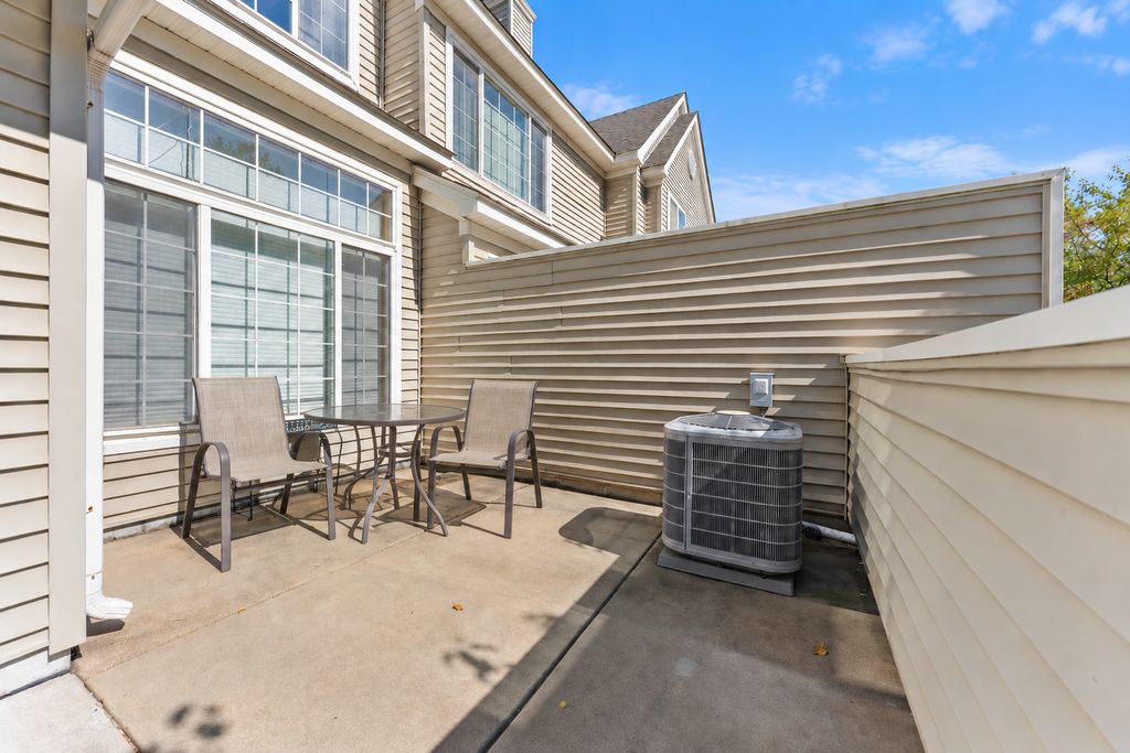 8763 Branson Drive 90, Inver Grove Heights, MN 55076 — photo 5