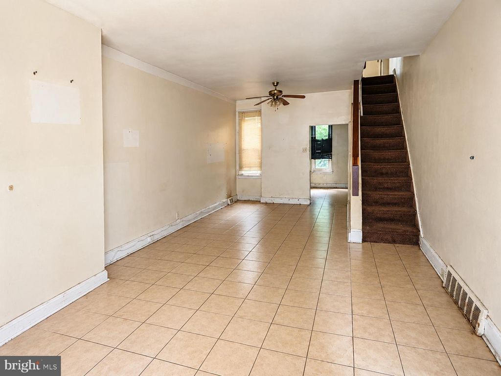 6123 HEGERMAN ST, PHILADELPHIA, PA 19135 — photo 2
