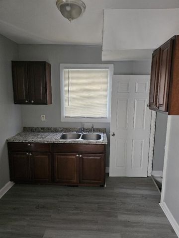5056 Bewick Street, Detroit, MI 48213