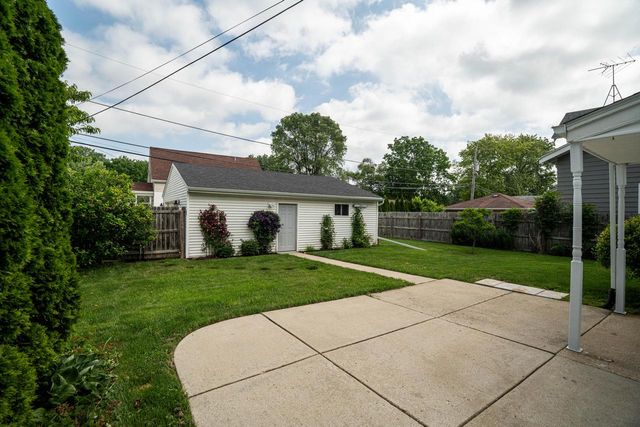 640 Park AVENUE, South Milwaukee, WI 53172