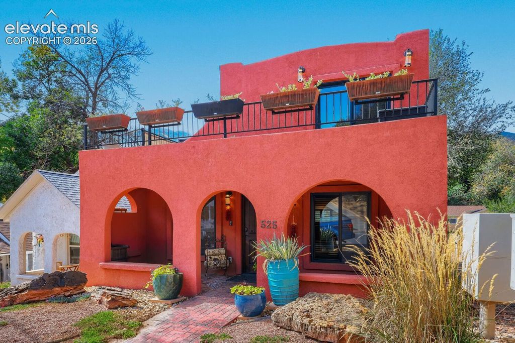 525 Canon Avenue, Manitou Springs, CO 80829 — exterior