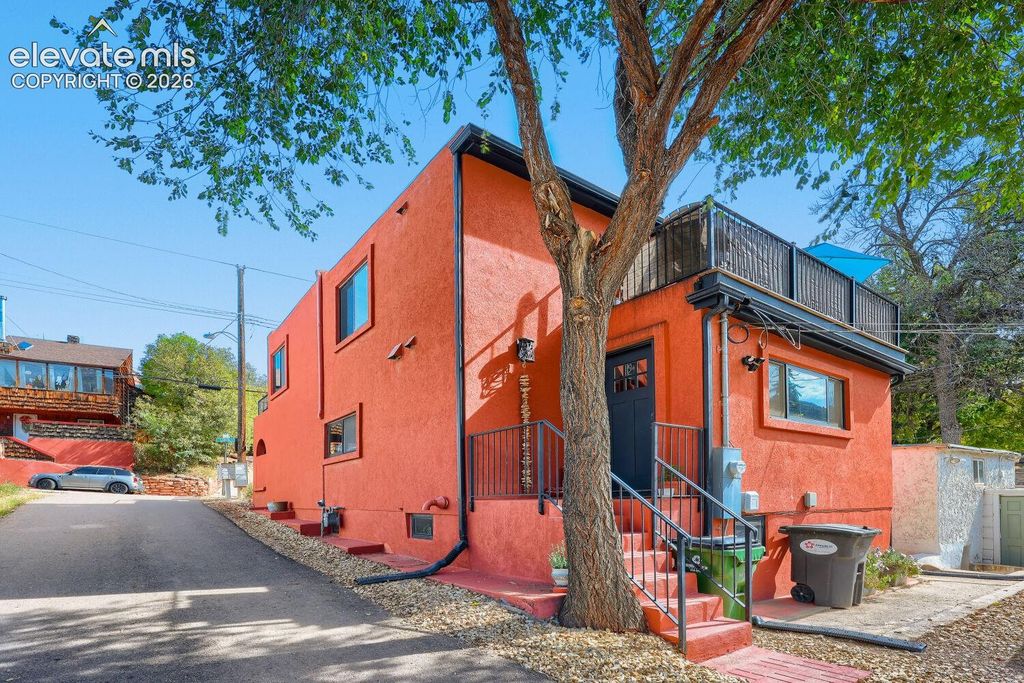 525 Canon Avenue, Manitou Springs, CO 80829 — photo 2
