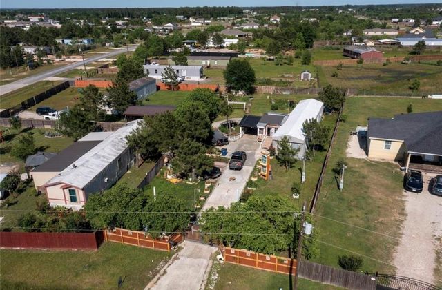 220 Road 5109, Cleveland, TX 77327