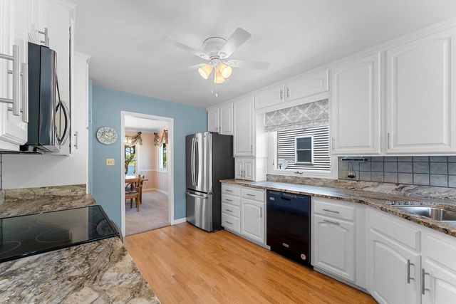 2530 W PALISADES DRIVE, Appleton, WI 54915