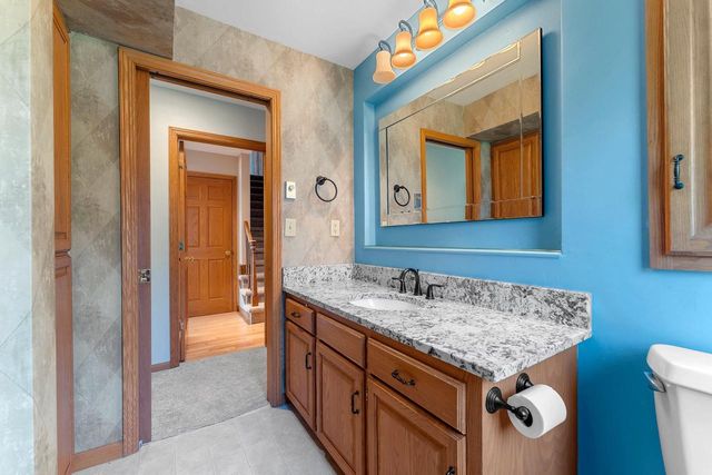 2530 W PALISADES DRIVE, Appleton, WI 54915