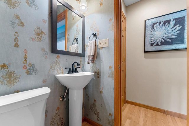 2530 W PALISADES DRIVE, Appleton, WI 54915