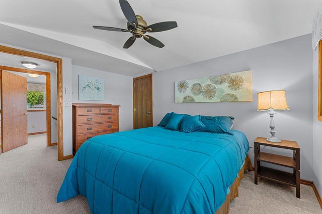 2530 W PALISADES DRIVE, Appleton, WI 54915
