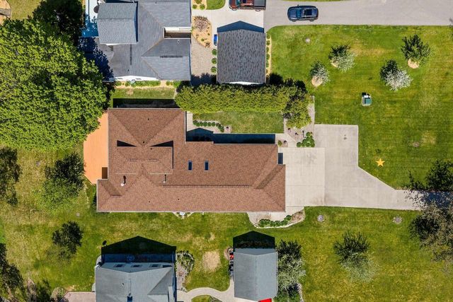 2530 W PALISADES DRIVE, Appleton, WI 54915