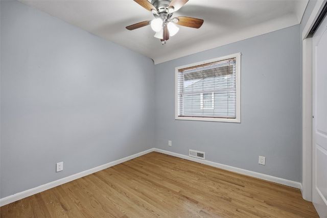 1341 Memorial Dr SE, Cedar Rapids, IA 52403