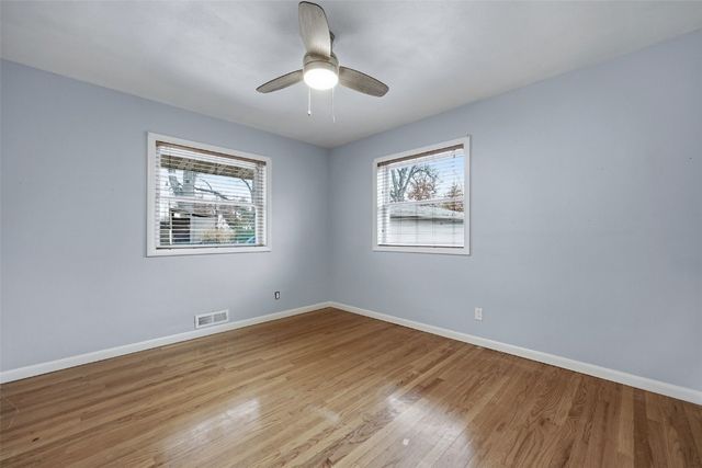 1341 Memorial Dr SE, Cedar Rapids, IA 52403