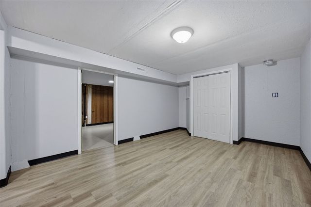 1341 Memorial Dr SE, Cedar Rapids, IA 52403