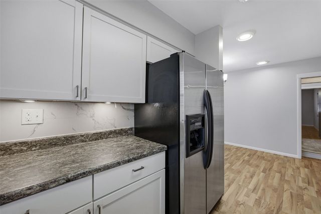 1341 Memorial Dr SE, Cedar Rapids, IA 52403