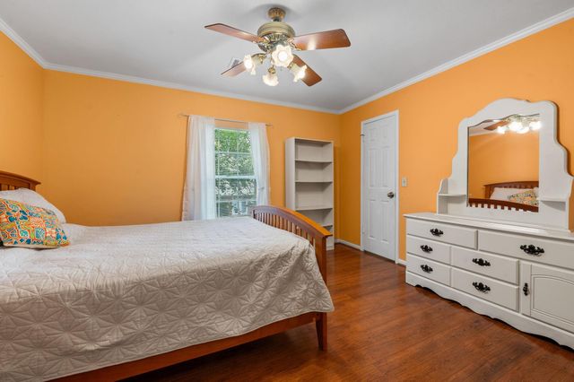 9302 Wandsworth Drive, Spring, TX 77379