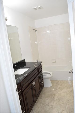 411 Paddock Lane, Celina, TX 75009