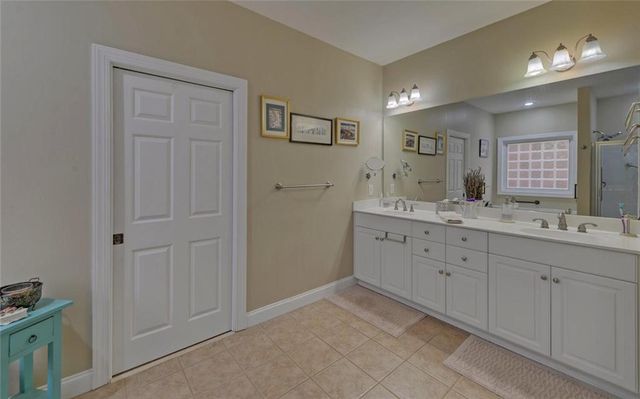 926 Brenau Point Drive, Gainesville, GA 30501