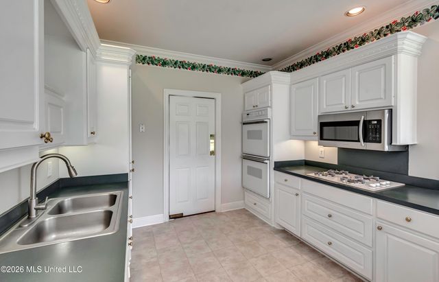 103 Somerset Cove, Madison, MS 39110