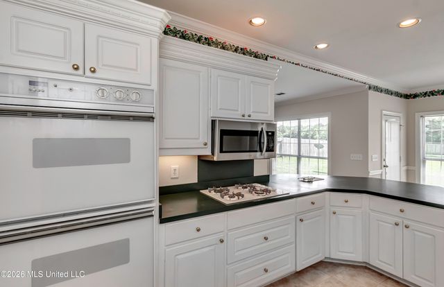 103 Somerset Cove, Madison, MS 39110