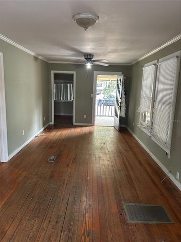 425 AVENUE B NE, Winter Haven, FL 33881