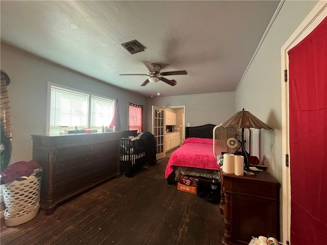 1453 14th St, Corpus Christi, TX 78404