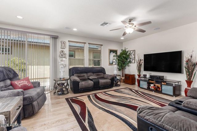 4498 BESANT Way, Wickenburg, AZ 85390