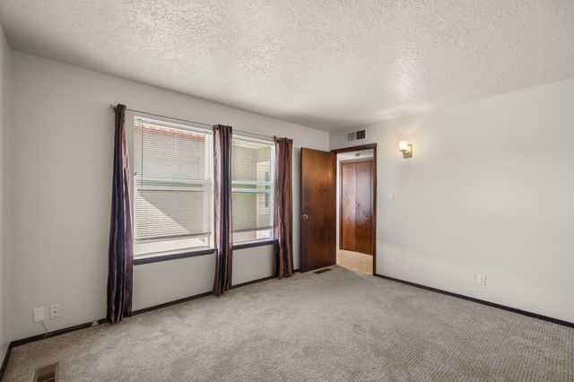 3108 DALLAS Street NE, Albuquerque, NM 87110