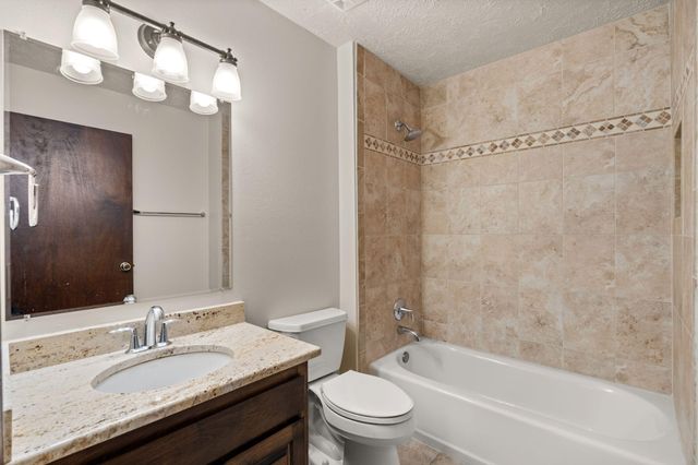 3108 DALLAS Street NE, Albuquerque, NM 87110