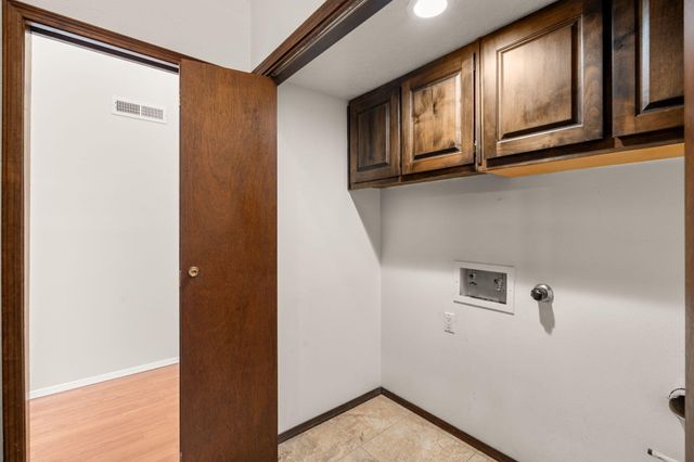 3108 DALLAS Street NE, Albuquerque, NM 87110