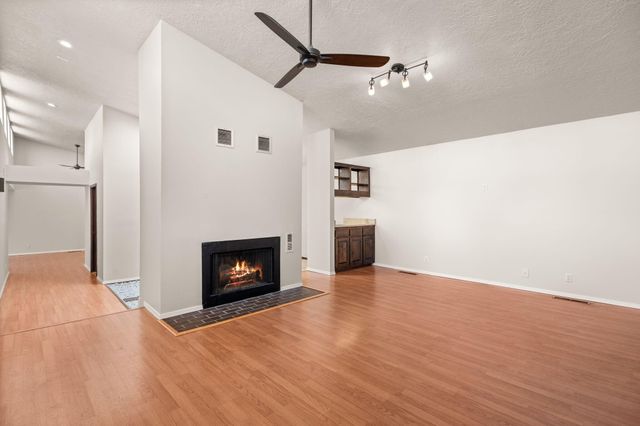 3108 DALLAS Street NE, Albuquerque, NM 87110