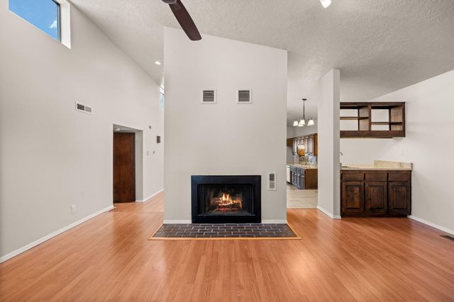 3108 DALLAS Street NE, Albuquerque, NM 87110