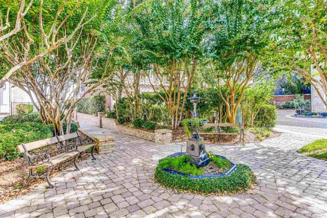 1522 White Caps Ln, Pensacola, FL 32507