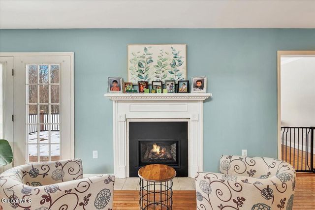 1003 Sterling Ridge Drive, Rensselaer, NY 12144