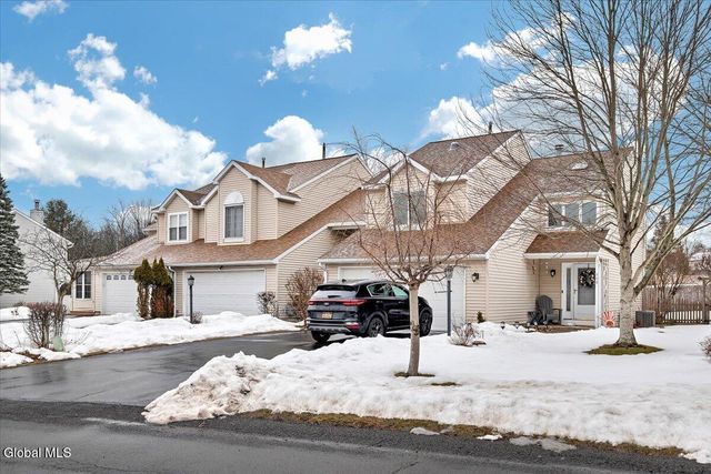 1003 Sterling Ridge Drive, Rensselaer, NY 12144