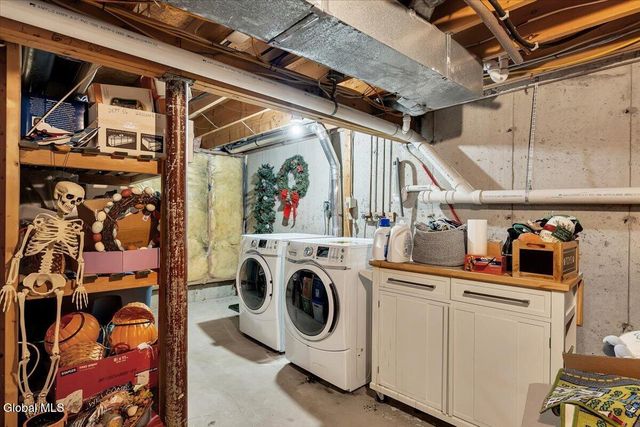 1003 Sterling Ridge Drive, Rensselaer, NY 12144