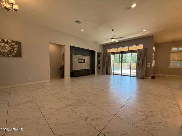 2307 E MAHOGANY Place, Chandler, AZ 85249