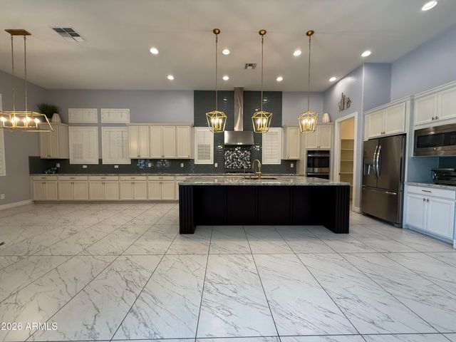 2307 E MAHOGANY Place, Chandler, AZ 85249